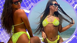 Alexandra este „păpușica” super-sexy, care zăpăcește toți băieții