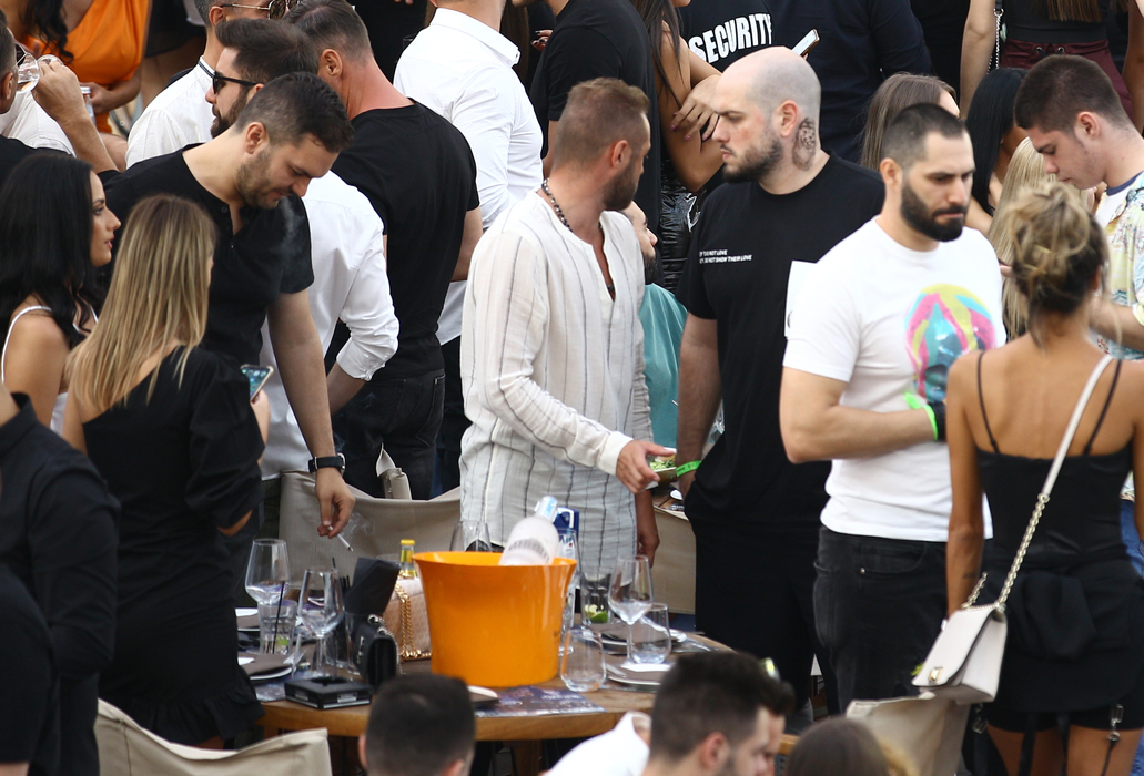 Cristi Pulhac a făcut chef ”low cost” de ziua lui