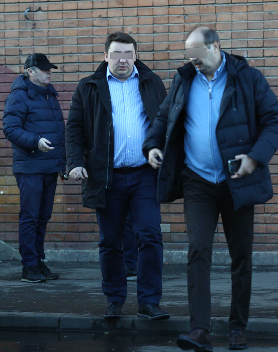 Ceilalți participanți la întâlnire au plecat înaintea lui El Lakis