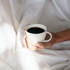 Ce se întâmplă dacă bei cafea pe stomacul gol. Când poate deveni o problemă