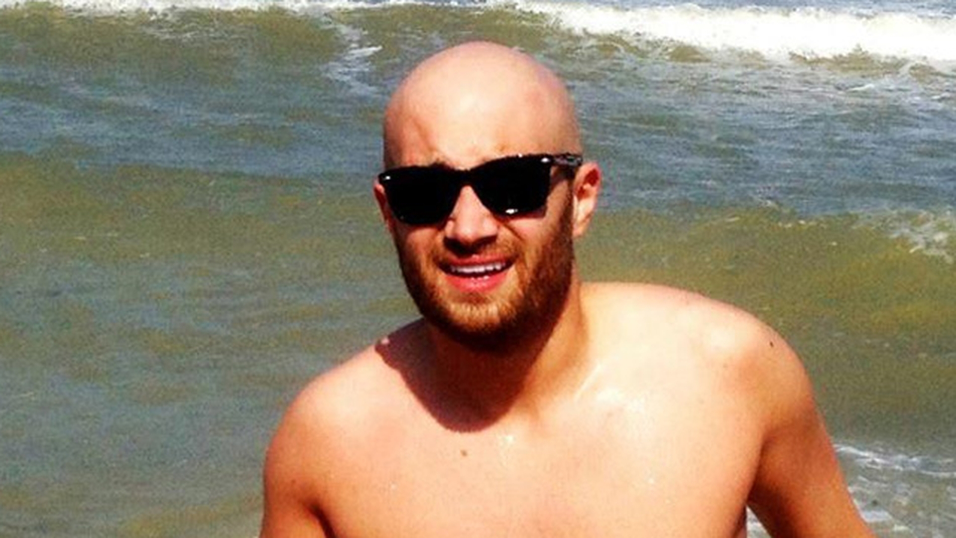 Mihai Bendeac e dator vândut! A rămas si fără emisiune, si fără bani! Vezi ce sumă datoreaza trustului in care lucrează