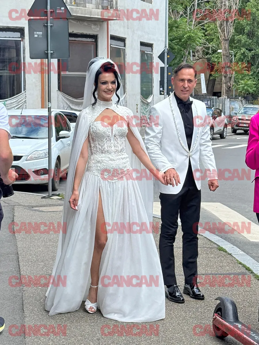 Dinu Maxer și Magdalena Chihaia au ales ținute clasice la nuntă