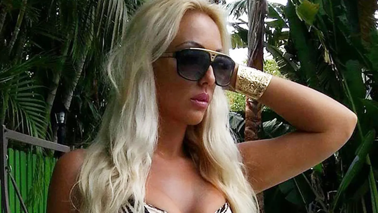 Carmen Harra si fiica ei, intalnire de taina cu Vadim Tudor!Tribunul le-a imbratisat, iar Alexandra si-a expus sanii impresionanti