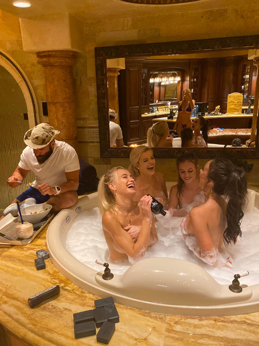 Bogdan Mocanu, declarații fulminante după ce s-a spus că Andra Voloș l-a părăsit pentru Dan Bilzerian: “Ar trebui să își vadă de lungul nasului și să nu mai profite de discreția mea ca bărbat”