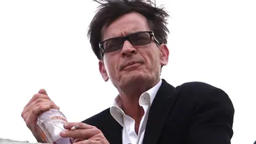 Charlie Sheen s-a despartit de logodnica, vedeta XXX rett Rossi! Ce a declarat actorul