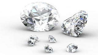 Un roman detine o mina de diamante din Sierra Leone