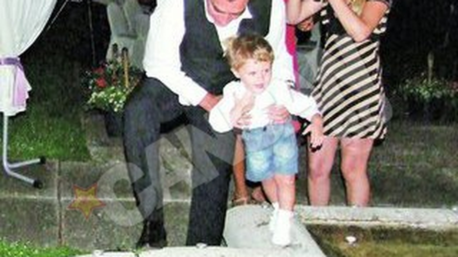 Petre Roman a petrecut la Sinaia implinirea a 65 de ani! Tinut in forma de Petrus