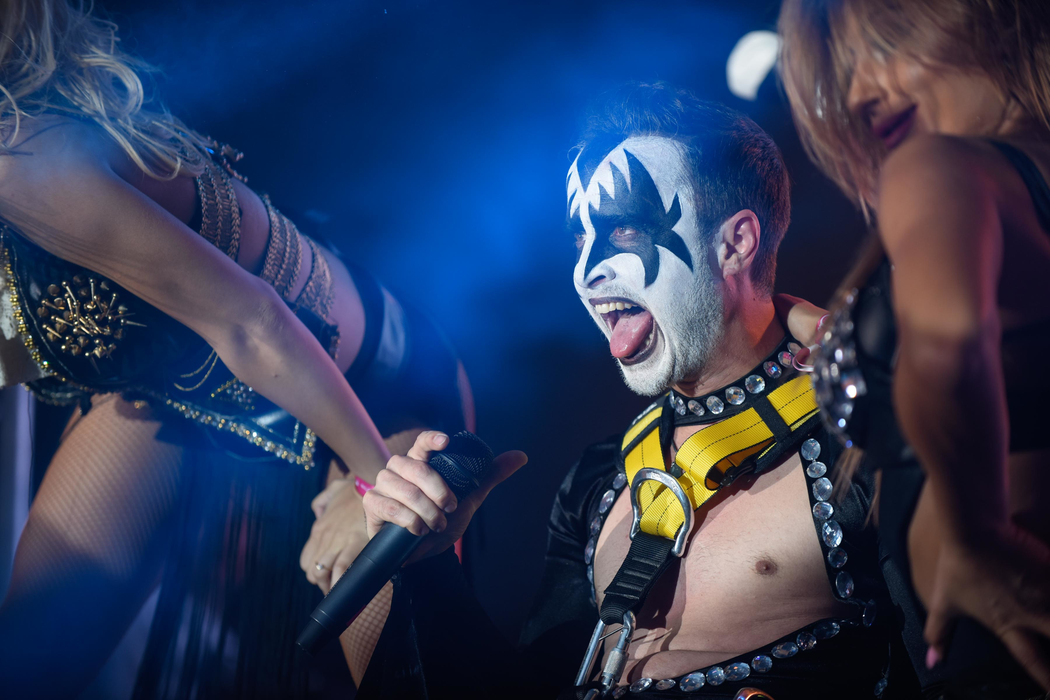 Petrecere de pomină la lansarea grilei Antena Group! Cum s-au îmbrăcat vedetele prezente la eveniment