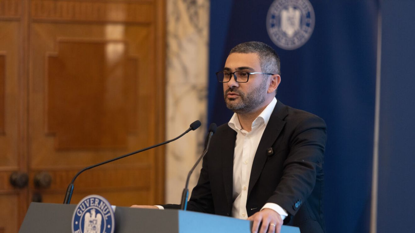 Ce ajutor pot primi pensionarii în 2026, potrivit ministrului Muncii. Ei sunt seniorii României care vor primi bani în plus