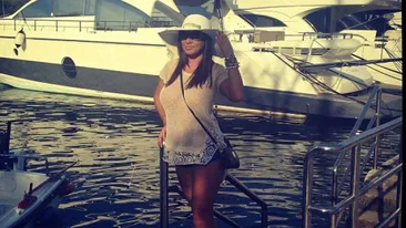 Roxana Vancea le-a facut cadou cititorilor Cancan.ro cele mai fierbinti fotografii cu ea! Vedeta incinge imaginatia masculilor