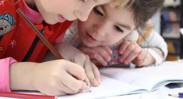 Vacanța elevilor din decembrie 2024 durează 18 zile. Când începe și pe ce dată vor reveni la școală