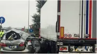 Accident teribil pe o şosea din Italia! Fiica de 3 ani a unor români a decedat