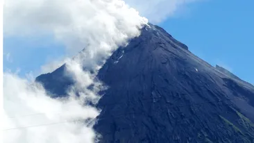 ”Alertă critică” în Filipine! Erupţia majoră a vulcanului Mayon este iminentă