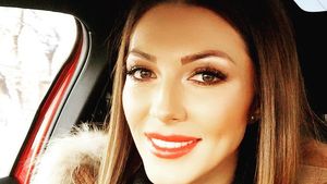 Începe tot mai tare să se vadă burtica de gravidă! Chiar ILINCA VANDICI le-a arătat tuturor imaginea, după care a făcut anunţul