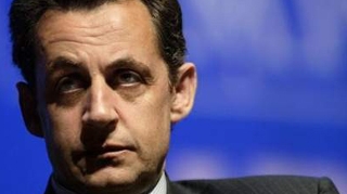 Sarkozy si-a adus omagiul celor patru victime din Toulouse inainte de a fi repatriate in Israel