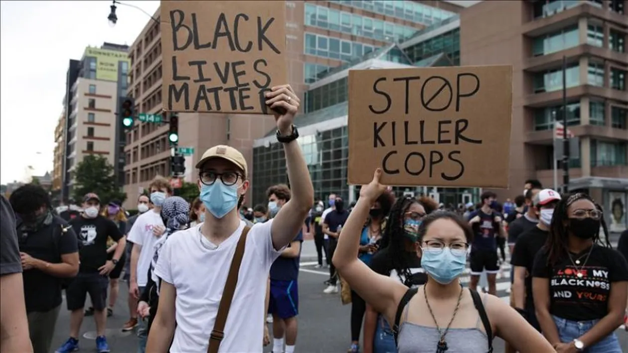 Alertă de gradul 0 la Casa Albă. Donald Trump, dus într-un buncăr de frica protestarilor