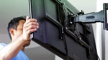 Cele 3 electrocasnice din sufragerie care te rup la bani. Cât plătești luna pentru cei 3 vampiri energetici