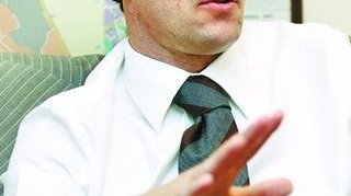 Gica Popescu va pune in curand piatra de temelie a unei constructii de lux in zona Titulescu din Capitala. A cumparat o strada ca sa-si faca hotel!