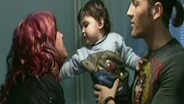 Raluca Badulescu a ramas in relatii formidabile cu fostul sot, Vali Punga: Vorbesc zilnic cu el la telefon. Suntem o familie extinsa