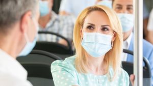 Cum se gândește Primăria Capitalei să ajute călătorii să circule mai ușor cu tramvaiul sau autobuzul. Gabriela Firea: „Este un proiect la care lucrăm de doi ani de zile”