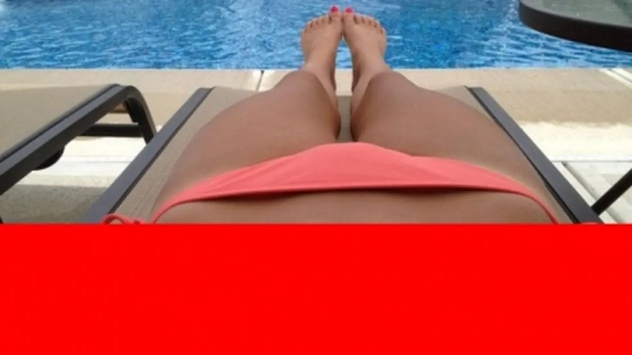 NU DA click DACĂ NU CREZI! Uite cum arată femeia cu TREI SÂNI