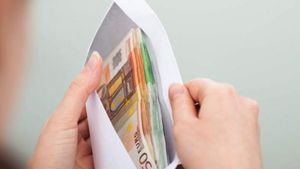 Șpagă uriașă cerută de un ofițer: peste un milion de euro! Ce trebuia să facă și ce s-a întâmplat cu el
