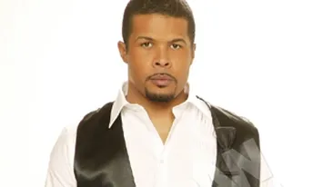 Cabral, rusinat ca viitoarea nevasta l-a pus sa-i aleaga un sutien! M-am simtit mai lipsit de demnitate decat oricand!