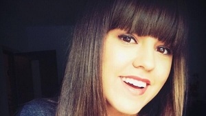 CANCAN te face vedeta! Ea este Selena Gomez de Romania! Denise are 16 ani si seamana ca doua picaturi de apa cu celebra artista!