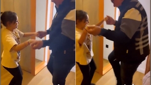 Fata cuplului Andra și Cătălin Măruță nu și-a menajat bunicul. Tatăl cântăreței a devenit instructor de dans pentru Eva