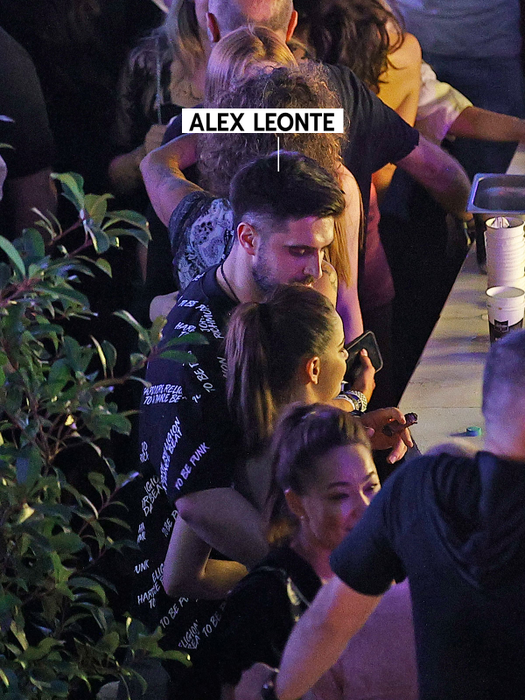 Alex Leonte se simte în largul lui, după mai multe shoturi date peste cap (Foto: CANCAN.RO)