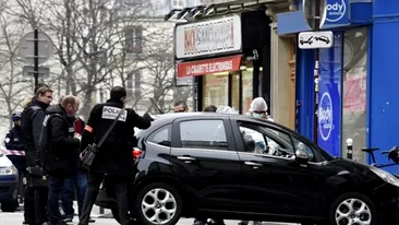 Parisul, din nou sub teroare! Un barbat a patruns intr-un oficiu postal cu o arma! Autoritatile au intervenit in forta