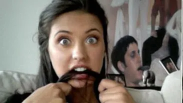 Antonia face fete-fete! Uite cum se stramba in poze!