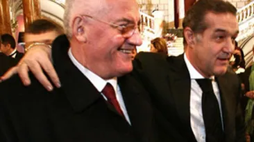 VIDEO DEMENTIAL! Cea mai tare melodie a iernii - Scandalul dintre Becali si Mitica, pus pe versuri house! N-ai cum SA NU-I DAI LIKE