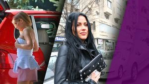 Top 30 sexy – dive care au devenit pudice și încearcă să-și acopere “elementele din dotare” cu mânuța. Gina Pistol & Daniela Crudu, în ipostaze de neuitat!