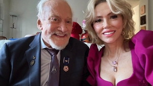 Povestea de dragoste dintre Anca Faur și Buzz Aldrin. Când l-a cunoscut românca pe astronaut, de fapt