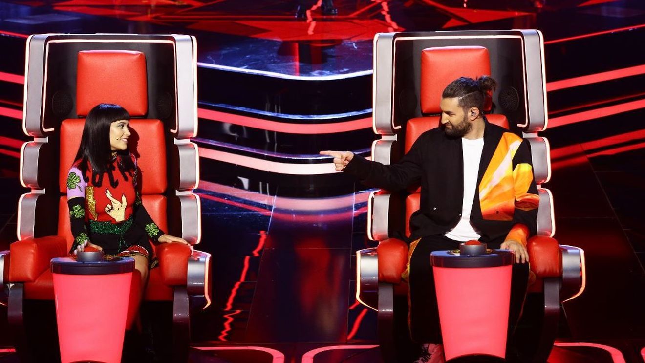Ce a putut să-i spună Irina Rimes lui Smiley, chiar de ziua cântărețului: „Chiar dacă nu pare, noi te iubim”. Colegii din juriul „Vocea României” nu l-au uitat pe soțul Ginei Pistol