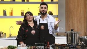 Mama lui Jador nu-i ascultă muzica: ”Nu-mi place ce face el!”