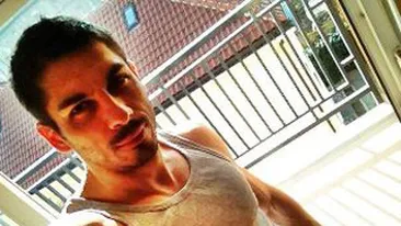 Chiar daca daduse lovitura cu Akcent, Marius Nedelcu nu a renuntat la jobul lui modest: Am trecut prin toate etapele, de la receptioner la manager. Nu provin dintr-o familie cu bani, nu sunt un monden