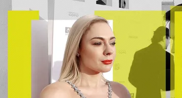 Ce face Giulia Nahmany în casă, când nu o vede nimeni?! Puține femei recunosc asta: “Îmi place cu buretele!”