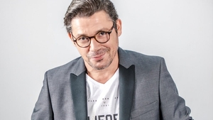 Cristi Iacob, noul jurat de la “Te cunosc de undeva!”, este pasionat de gătit: “Îmi place să fac borș de pește și să inventez rețete”