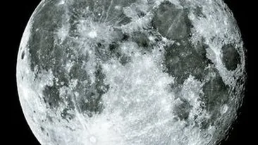 Crater cu gheata pe Luna?