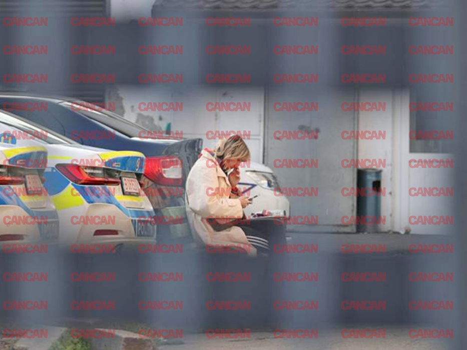 Monica Odagiu plânge în timp ce poartă o discuție telefonică / Sursă foto: CANCAN.RO
