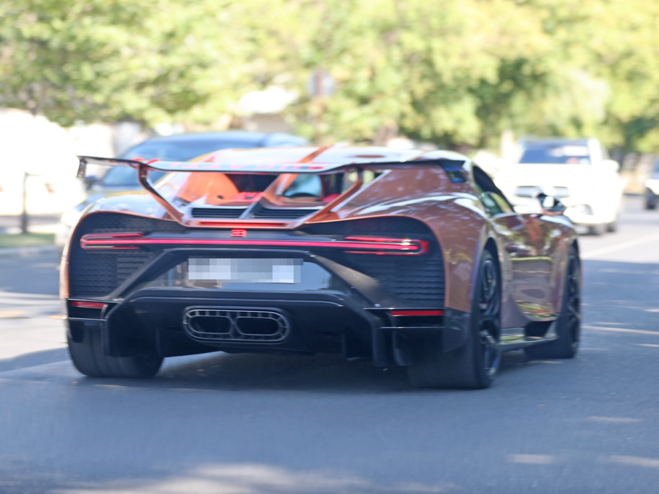 Bugatti-ul lui Tristan Tate, în acțiune/ (Sursa: CANCAN.RO)