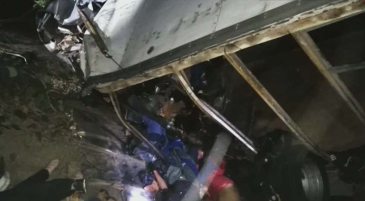 Accident grav în Mexic! Cel puțin 25 de morți, după ce un autobuz s-a răsturnat