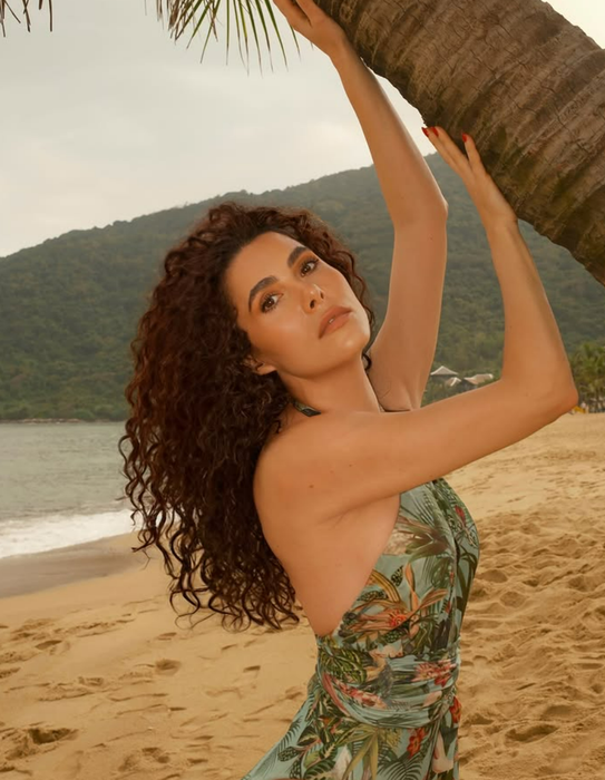 Influencerița din România părăsește țara. Și-a construit casa visurilor în Creta: ”Prima poză în bucătăria noastră!”