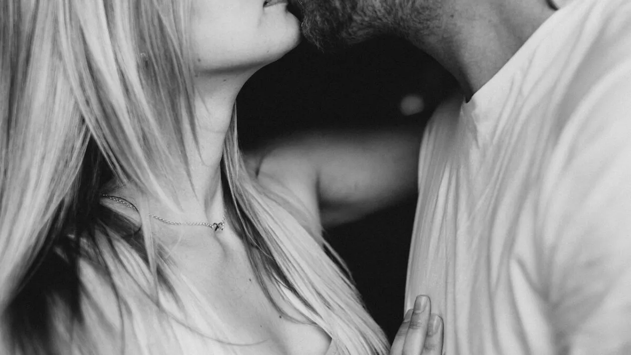 N-ai fi crezut! Prin ce a putut să treacă un cuplu, doar pentru a se căsători! Nici până acum nu au reușit să facă nunta