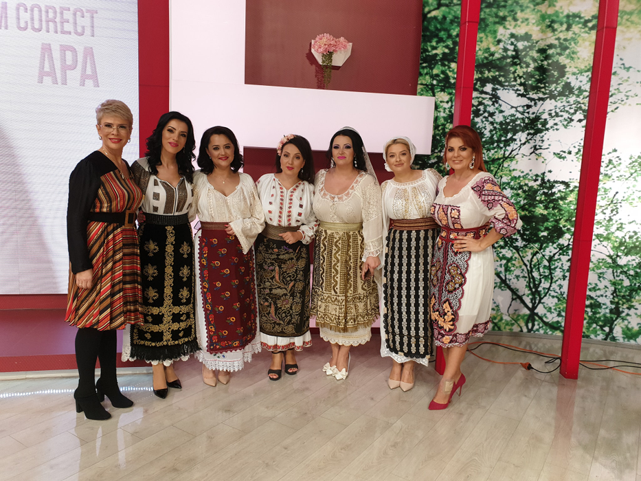 Silvana Rîciu și Nicușor Ioniță se căsătoresc civil. Primele poze cu artista în rochie de mireasă