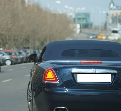 Soția lui Victor Bostan preferă marca Rolls Royce