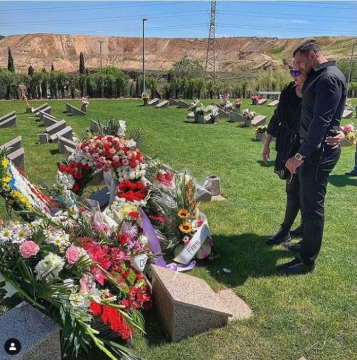Alex Bodi e milionar în euro, dar sora lui e casieră la măcelărie. Sonia a rămas văduvă în urmă cu un an