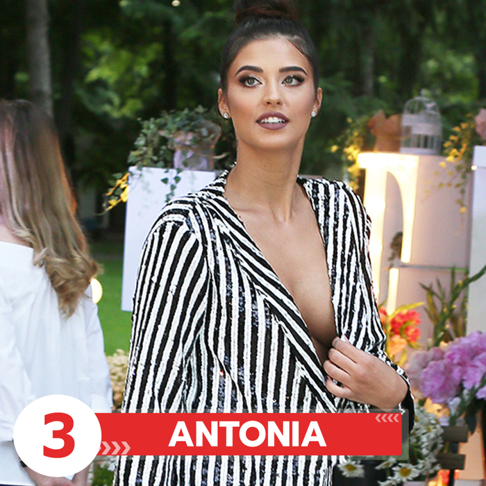 Top 50 decolteuri care au „explodat”. Pe ce locuri se clasează Monica Bârlădeanu, Lili Sandu ori Claudia “Cream”